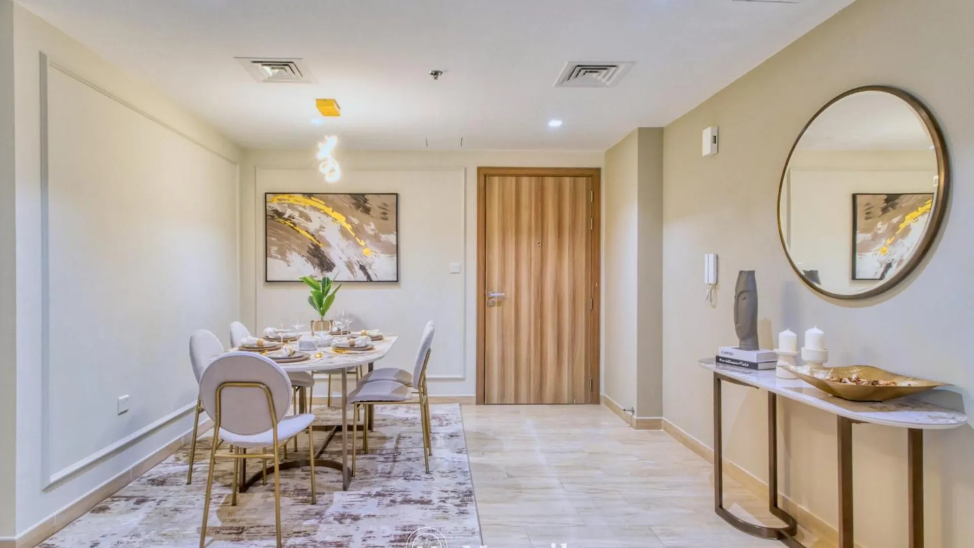 2Br Apt In Business Bay With Iconic Burj Khalifa And Dubai Canal Views Apartment