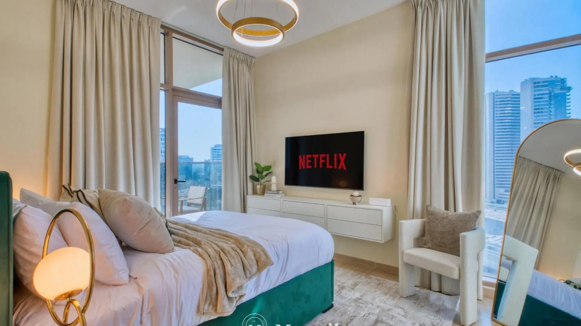 2Br Apt In Business Bay With Iconic Burj Khalifa And Dubai Canal Views Apartment