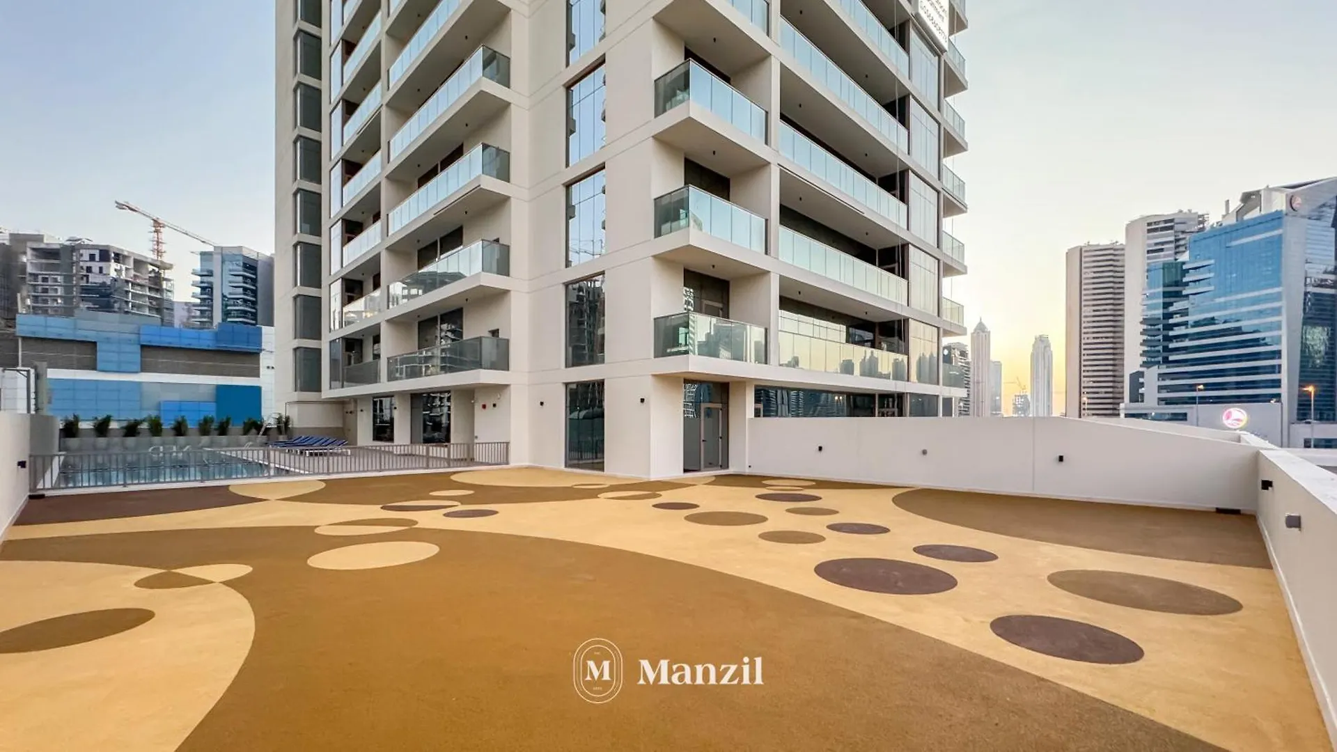2Br Apt In Business Bay With Iconic Burj Khalifa And Dubai Canal Views